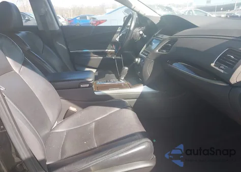 2014 Acura Rlx z USA, uszkodzony, nr VIN JH4KC1F59EC001757